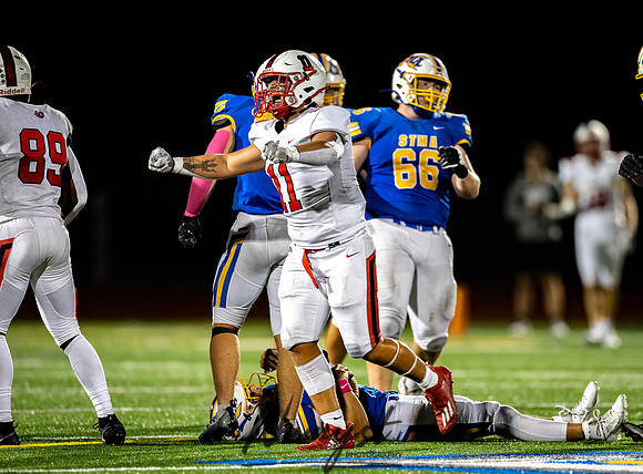 Centennial vs STMA Varsity Football 320