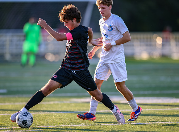 Centennial vs Blaine Varsity Soccer 40
