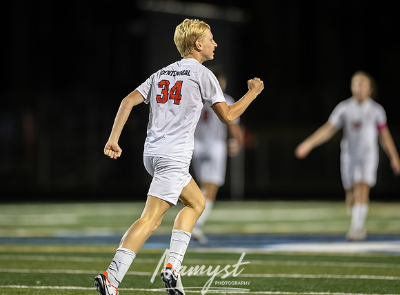 Centennial vs Blaine Varsity Soccer 73