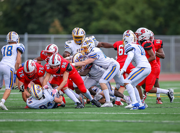 Centennial vs STMA JV Football 229