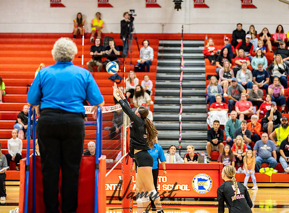 Centennial vs Andover Varsity Volleyball 181