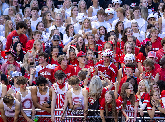Centennial vs Osseo Varsity Football 92