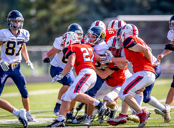 Centennial vs Mahtomedi JV Football 245