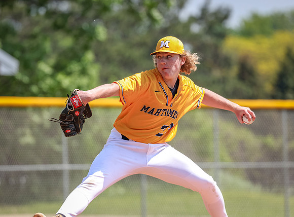 Centennial vs Mahtomedi Baseball 308