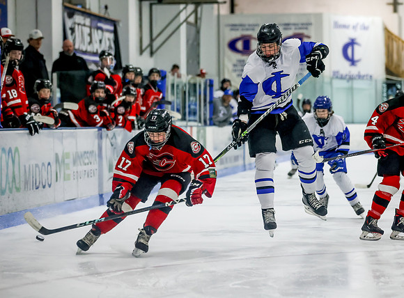 Centennial vs Cambridge Isanti Hockey 236