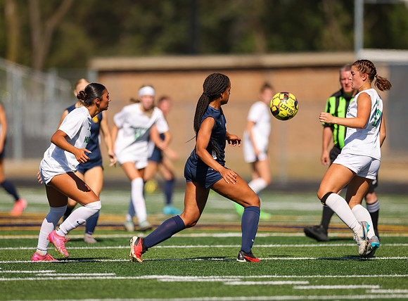 Mounds View vs Mahtomedi Girls Varisty Soccer 69