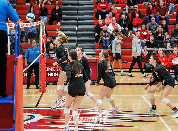 Centennial vs Blaine Girls Varsity Volleyball 36