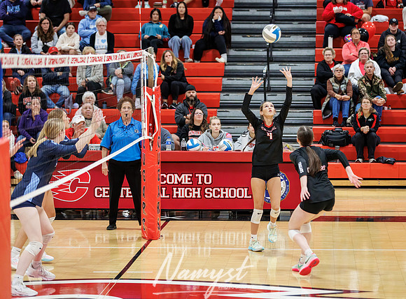 Centennial vs Blaine Girls Varsity Volleyball 44