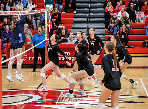 Centennial vs Blaine Girls Varsity Volleyball 54