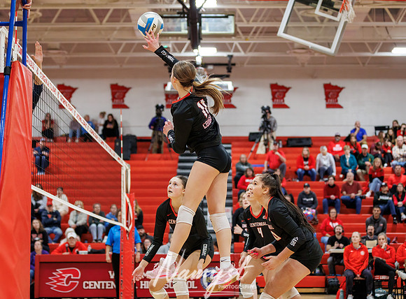 Centennial vs Blaine Girls Varsity Volleyball 190