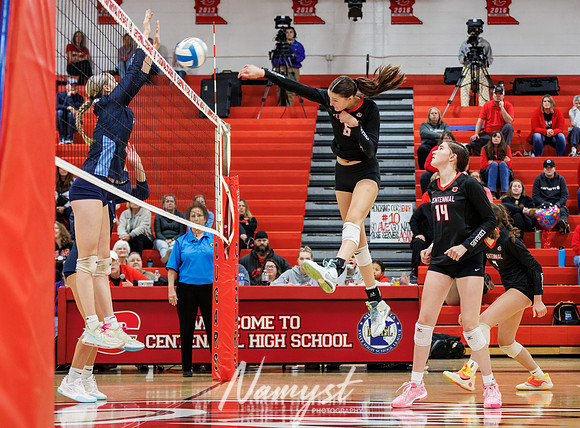 Centennial vs Blaine Girls Varsity Volleyball 207