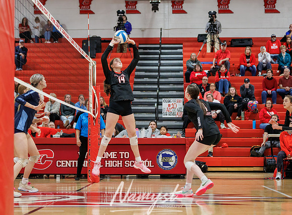 Centennial vs Blaine Girls Varsity Volleyball 216