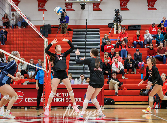 Centennial vs Blaine Girls Varsity Volleyball 217