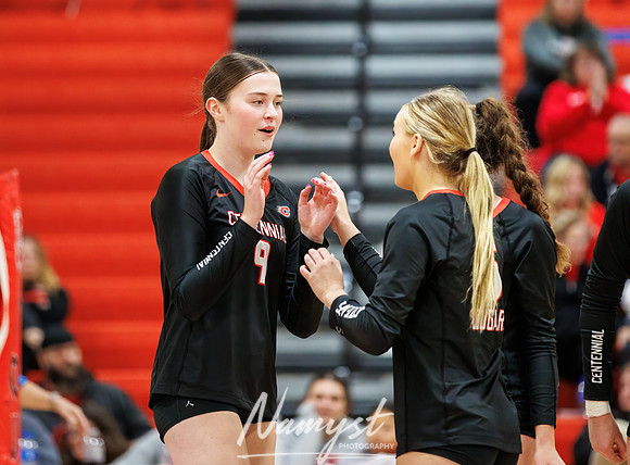 Centennial vs Blaine Girls Varsity Volleyball 220