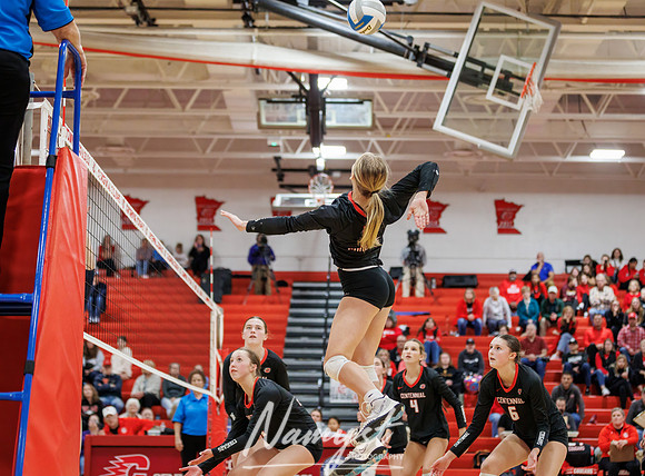 Centennial vs Blaine Girls Varsity Volleyball 225