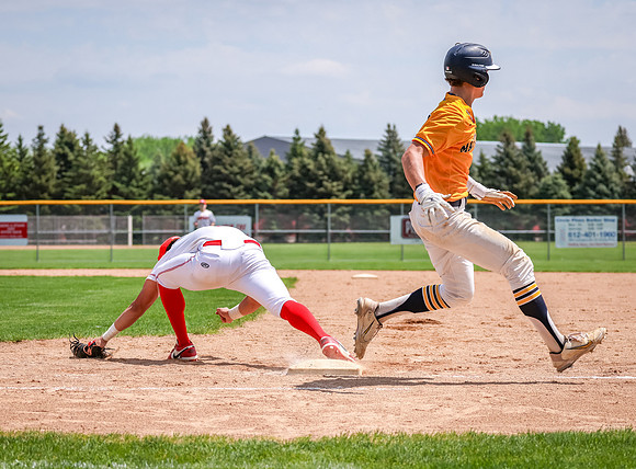 Centennial vs Mahtomedi Baseball 378