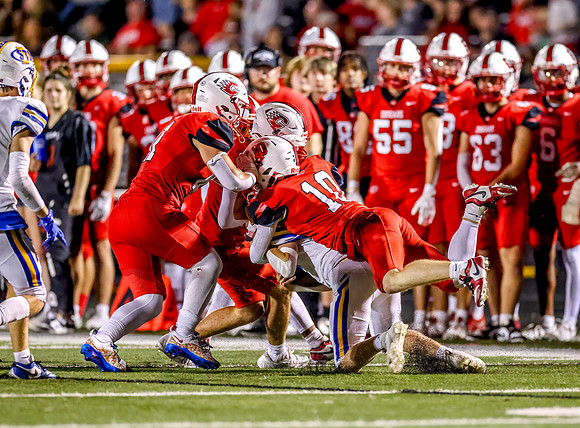 Centennial vs STMA Varsity Football 368