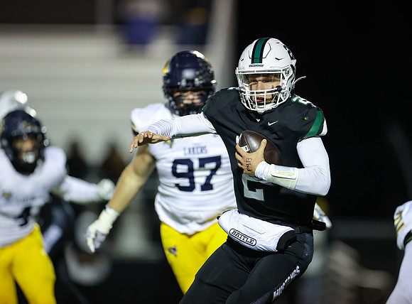 Mounds View vs Prior Lake Varsity Football 48