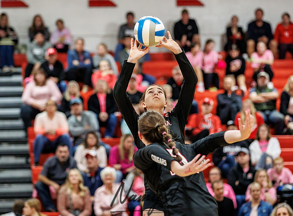 Centennial vs Totino-Grace Varsity Volleyball 114