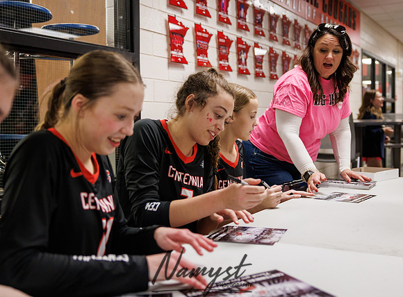 Centennial vs Totino-Grace Varsity Volleyball 187