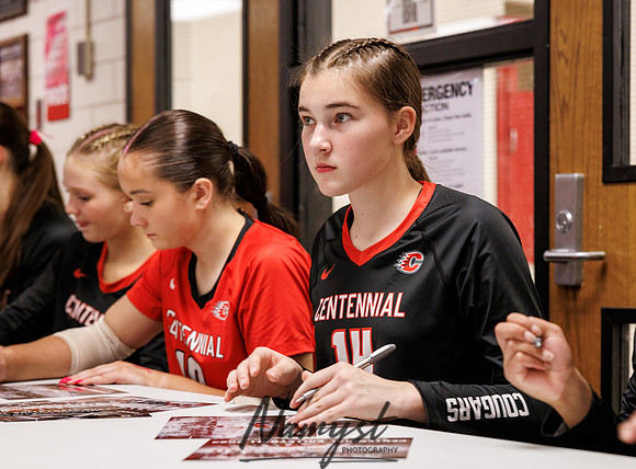 Centennial vs Totino-Grace Varsity Volleyball 207