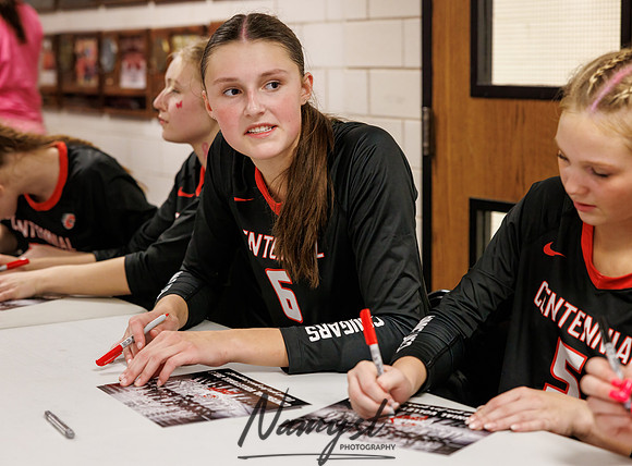 Centennial vs Totino-Grace Varsity Volleyball 209