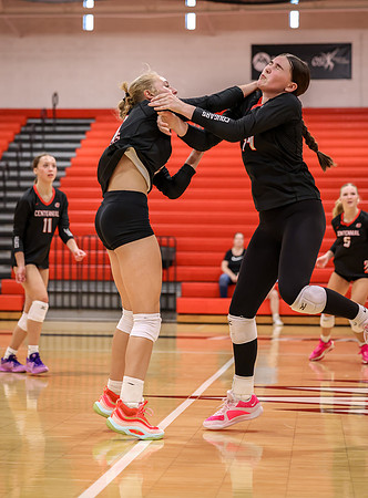 Centennial vs Mounds View Girls Varsity Volleyball 66
