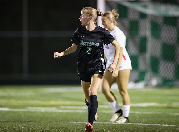 Mounds View vs Stillwater Varsity Soccer 152