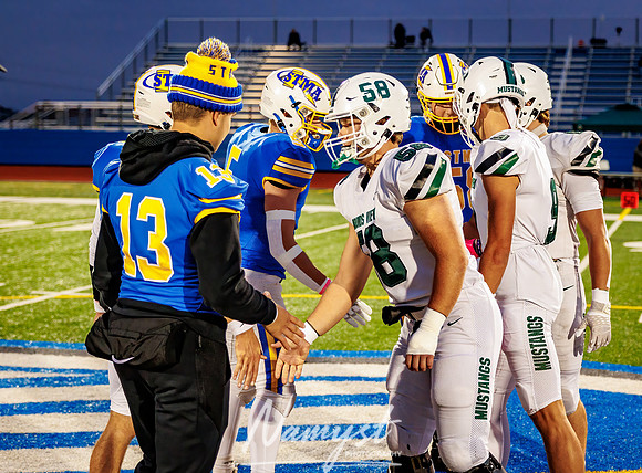 Mounds View vs STMA Varsity Football 10