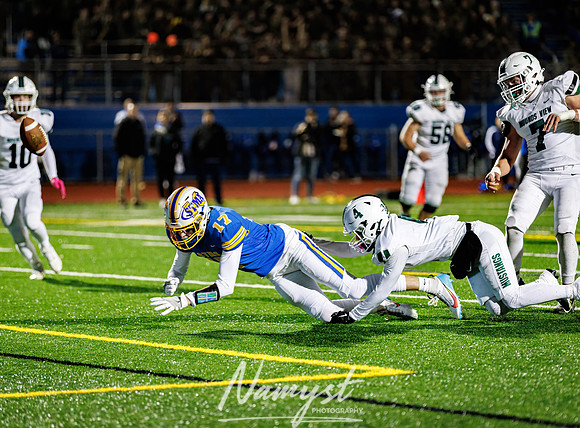 Mounds View vs STMA Varsity Football 61