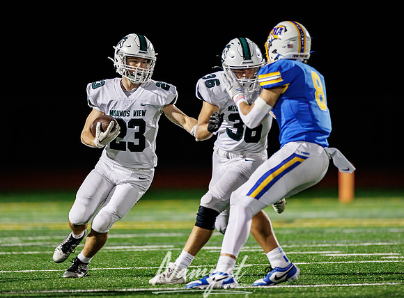 Mounds View vs STMA Varsity Football 67