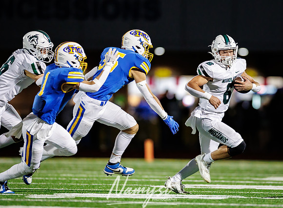 Mounds View vs STMA Varsity Football 110