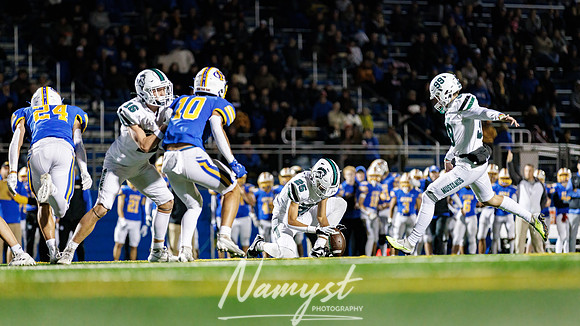 Mounds View vs STMA Varsity Football 142