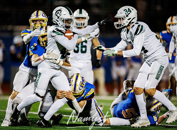 Mounds View vs STMA Varsity Football 164