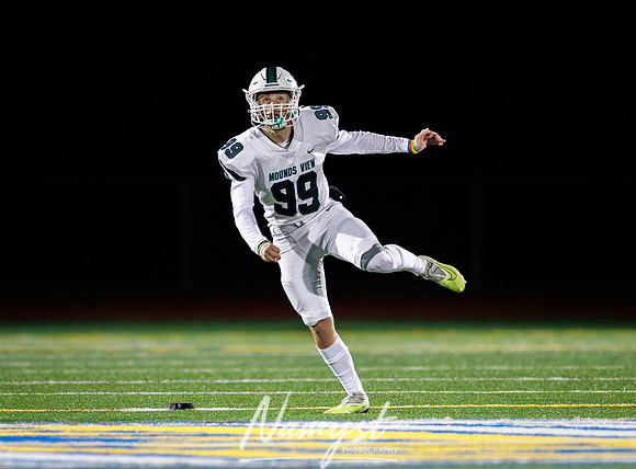 Mounds View vs STMA Varsity Football 203