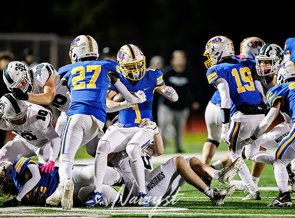 Mounds View vs STMA Varsity Football 205
