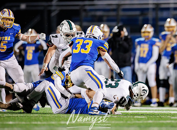 Mounds View vs STMA Varsity Football 220