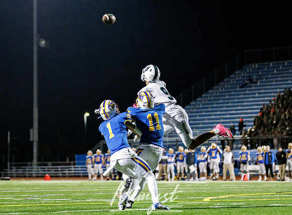 Mounds View vs STMA Varsity Football 235