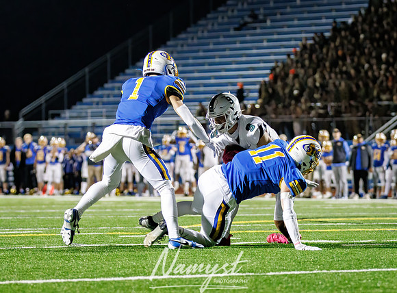 Mounds View vs STMA Varsity Football 237