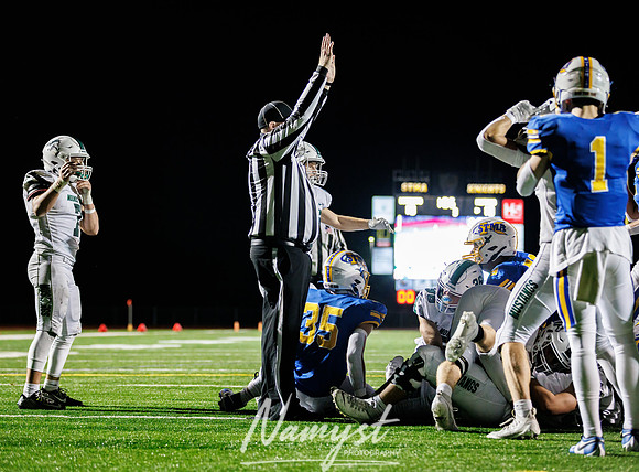 Mounds View vs STMA Varsity Football 257
