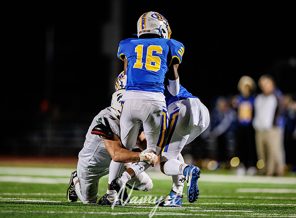 Mounds View vs STMA Varsity Football 260