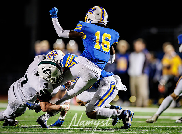 Mounds View vs STMA Varsity Football 262