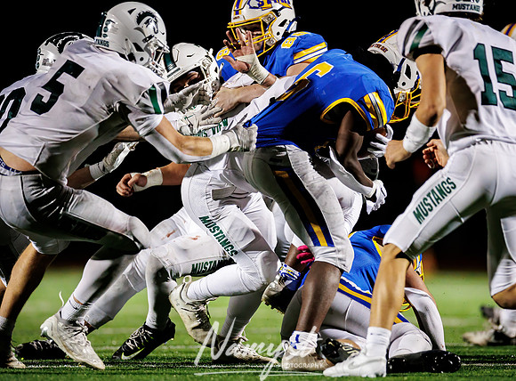 Mounds View vs STMA Varsity Football 269