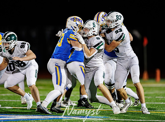 Mounds View vs STMA Varsity Football 275