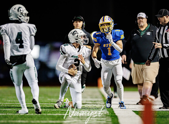 Mounds View vs STMA Varsity Football 319
