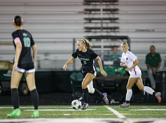 Mounds View vs Stillwater Varsity Soccer 99