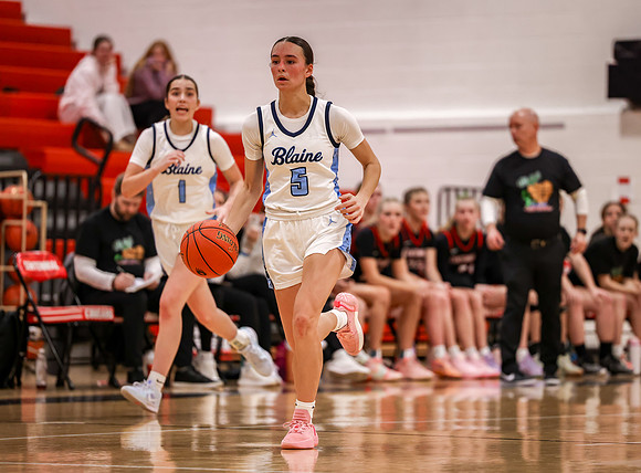 Centennial vs Blaine Girls Varsity Basketball 204