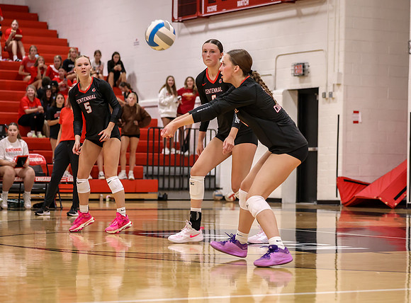 Centennial vs Mounds View Girls Varsity Volleyball 120