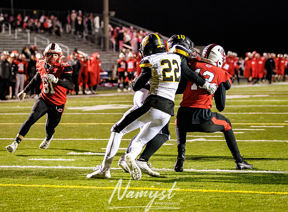 Centennial vs Burnsville Varsity Football 275