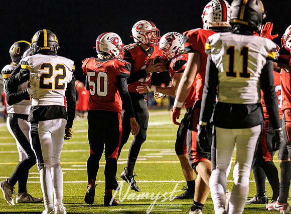Centennial vs Burnsville Varsity Football 280